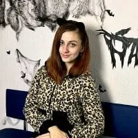 Live sex webcam photo for KamiliyaBusi #276678299