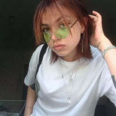 Live sex webcam photo for KarenPatton #275519195