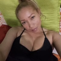 Live sex webcam photo for Karina-sweetie #277207308