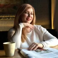 Live sex webcam photo for KarinaBond #277880215