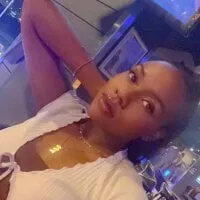 Live sex webcam photo for Karliee #276339305