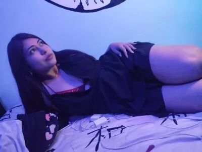 Live sex webcam photo for KarolAssSex #275680464