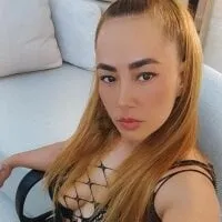 Live sex webcam photo for Karoldamn #276985788