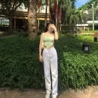 Live sex webcam photo for Karrlin_ #277177188