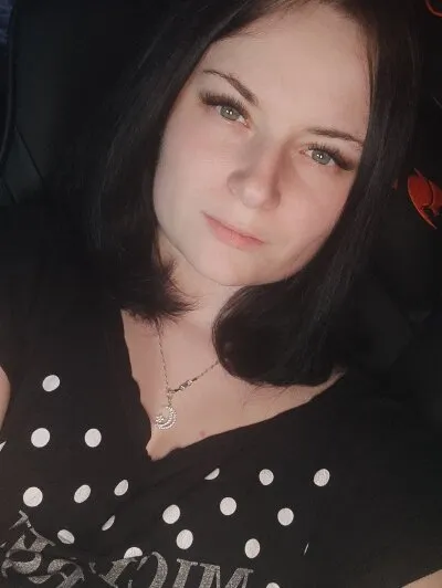 Live sex webcam photo for Katerinauk #275612751