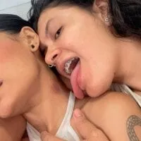 Live sex webcam photo for KathyandShell #277974717