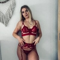 Live sex webcam photo for Katjaerdbeer #277651762