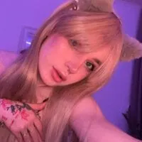 Live sex webcam photo for KattyRee #277217909