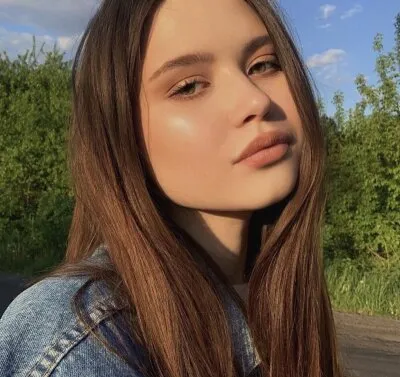 Live sex webcam photo for KettyBerrylux #275495802