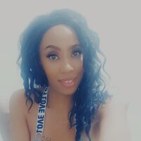 Live sex webcam photo for Kiaralanexxx #276107799