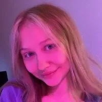 Live sex webcam photo for KimHiIIt #276590962