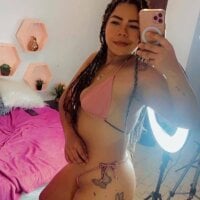 Live sex webcam photo for KinDarii #277108859