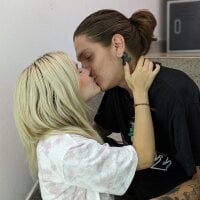 Live sex webcam photo for KittyAndBlunt #277429938