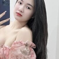 Live sex webcam photo for L-Qin #276700395