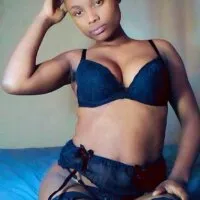 Live sex webcam photo for LahotBabe #275913582