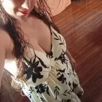 Live sex webcam photo for Lariamiga17 #277335913