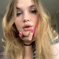 Live sex webcam photo for LauraFlanders #275792643
