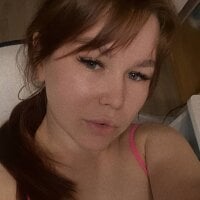 Live sex webcam photo for LessLyy #277650167