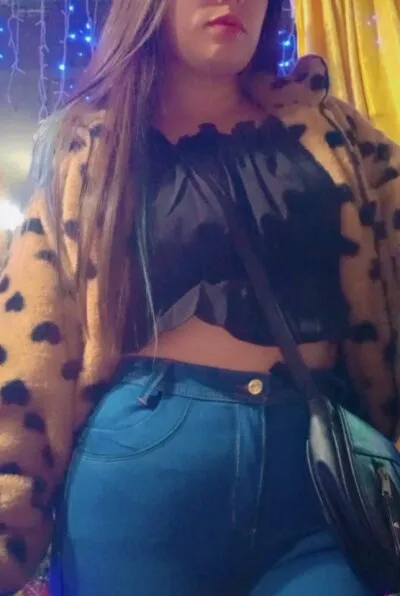 Live sex webcam photo for Lessia-Hunter #275420594