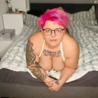 Live sex webcam photo for Lexi2810 #277501441