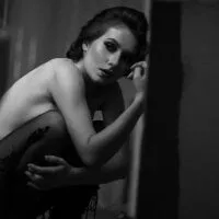 Live sex webcam photo for Lilith_lutherlow