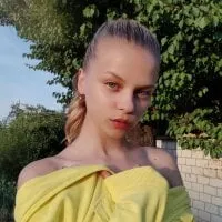 Live sex webcam photo for Lilu-7 #277583104