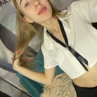 Live sex webcam photo for Lily_Ly #276092606