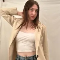 Live sex webcam photo for LindaSobia #277723809