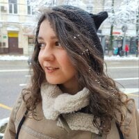 Live sex webcam photo for LindaTerrf #277410177