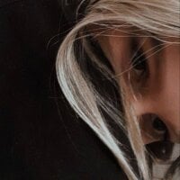 Live sex webcam photo for Liumiaa #277777307