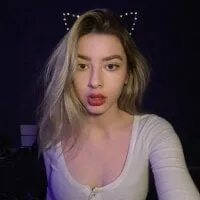 Live sex webcam photo for Lizzi_meow #277340852