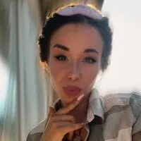 Live sex webcam photo for Lleoness #277440772