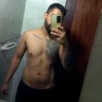 Live sex webcam photo for LoganAndHarpper #277204741