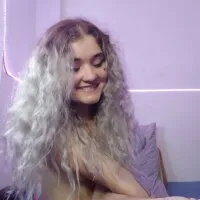 Live sex webcam photo for LolaPetite #276142665