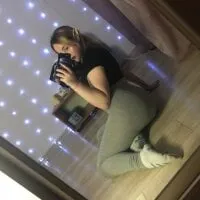 Live sex webcam photo for Lolitta_Florens #277168234