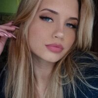 Live sex webcam photo for Lorri_Val #276272113