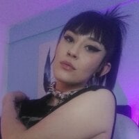 Live sex webcam photo for LuccyLoud #277737647