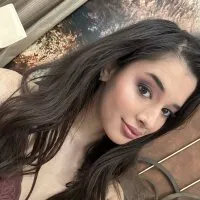 Live sex webcam photo for LucyBlakes #275989645
