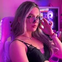 Live sex webcam photo for Luna__Room #276390515