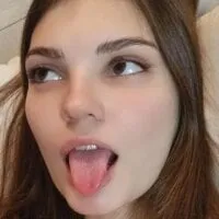 Live sex webcam photo for LynnBenso #277129373