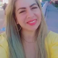 Live sex webcam photo for MAID_DARING #275986031