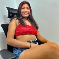 Live sex webcam photo for MYCIELO_69 #276722076