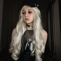 Live sex webcam photo for Mad__Maddie #277333838