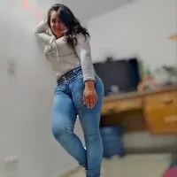 Live sex webcam photo for MadissonBer #276376858