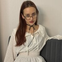 Live sex webcam photo for MaluAlcaide #277628324