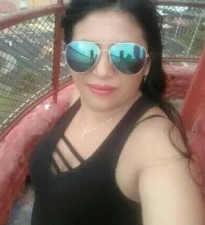 Live sex webcam photo for Margie__love #275448015