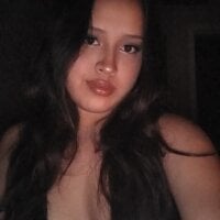 Live sex webcam photo for Marie_Fine #276896946