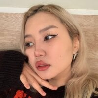 Live sex webcam photo for MarinaVolpe #277599241