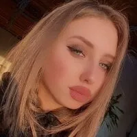 Live sex webcam photo for MaryFinch #277357117