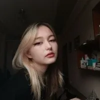 Live sex webcam photo for MaryLongg #277703335